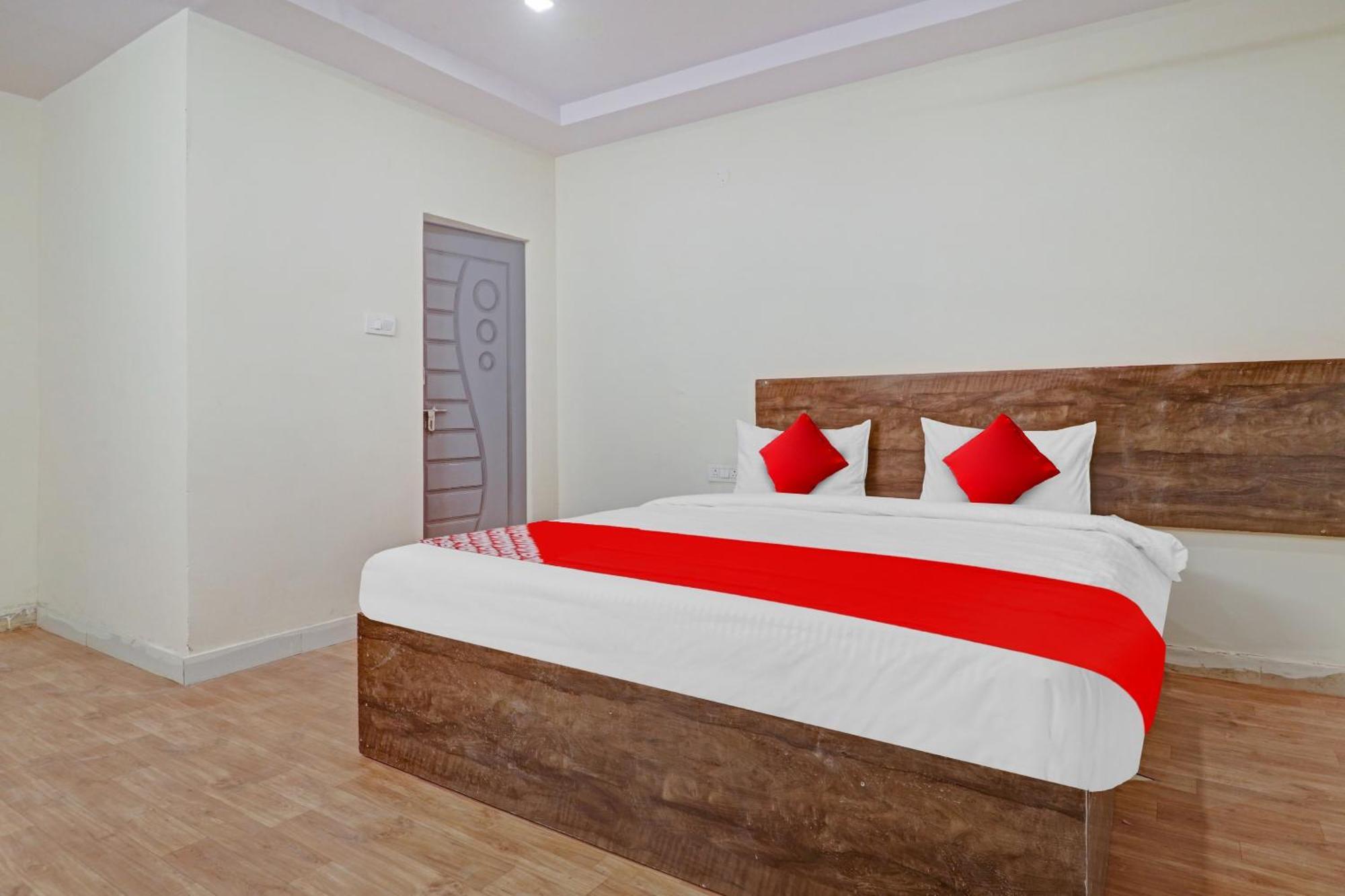 Hotel O R Square Bn Reddy Sururnagar Exterior foto